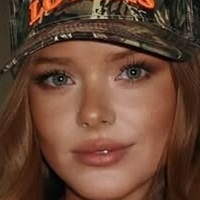 Abigail Cowan Nackt