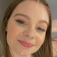 Adrianna Jade Nackt