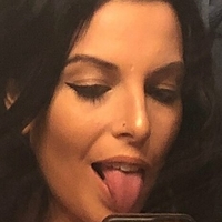 Alicia Costello Nackt