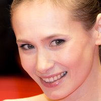 Alina Levshin Nackt