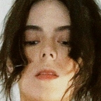 Amanda Kühl Nackt