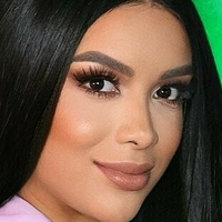 Anakarinamillanmalave Nackt