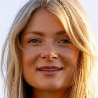 Anna Engelschall Nackt