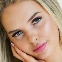 Anna Kewish Nackt