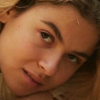 Anya Nigriv Nackt