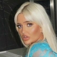 Bad Mami Nackt