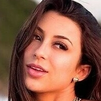 Beatriz Raposo Nackt