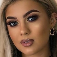 Belle Hassan Nackt