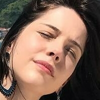 Bia Arantes Nackt