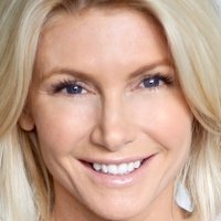 Brande Roderick Nackt