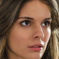 Caitlin Stasey Nackt