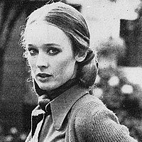 Camille Keaton Nackt