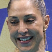 Caroline Gattaz Nackt