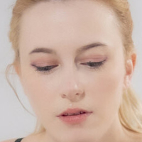 Claire Max Nackt