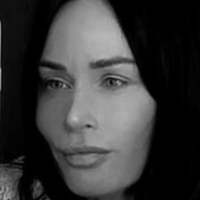 Clare Richards Nackt