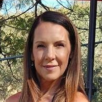 Cougar Exclusive Nackt