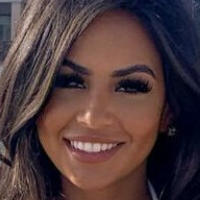 Danielle Scott Nackt