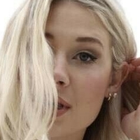 Delaney Lawrence Nackt