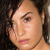 Demi Lavato Nackt
