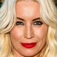 Denise Van Oulten Nackt