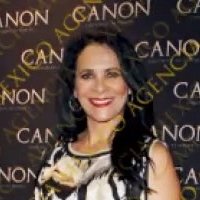Diana Ferreti Nackt