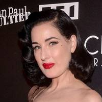 Dita Von Teese Nackt