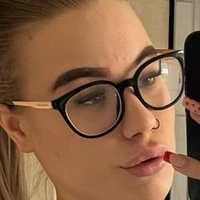 elinka18 Nackt