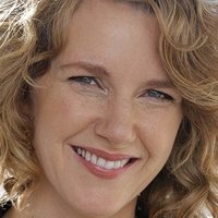 Elise Robertson Nackt