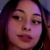 Emiily_Stoone Nackt