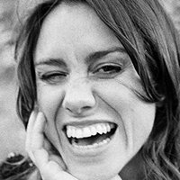 Emily Bruni Nackt