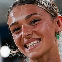 Erika Saraceni Nackt