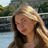 i_alice Nackt