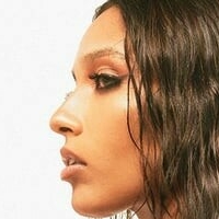 Isha Kaur Dhillon Nackt