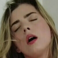 Jess Wolfe Nackt