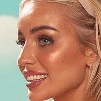 Julia Cavanagh Nackt