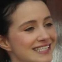 Julia Goldani Telles Nackt