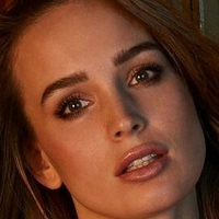 Julia Rӧmmelt Nackt