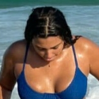Julie Santos Nackt