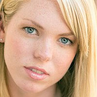 Kelsey Carlisle Nackt
