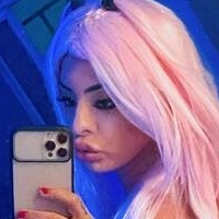 Larissa Máximo Nackt