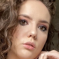 Laura Earnesty Nackt