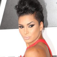 Laura Govan Nackt