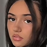 Laura Nestola Nackt