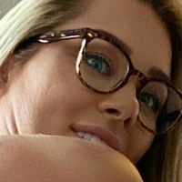 lauranvickers Nackt