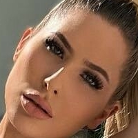 Lena Perthaler Nackt