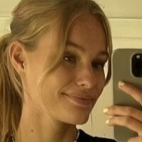 Leonie Massman Nackt