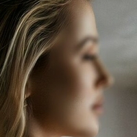 Lily Lawson Nackt