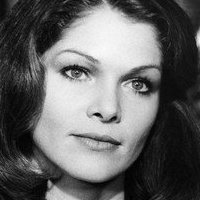 Lois Chiles Nackt