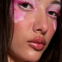 luana.is Nackt
