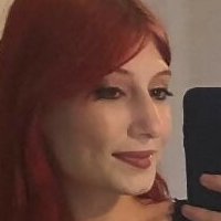 Lucy Thorne Nackt